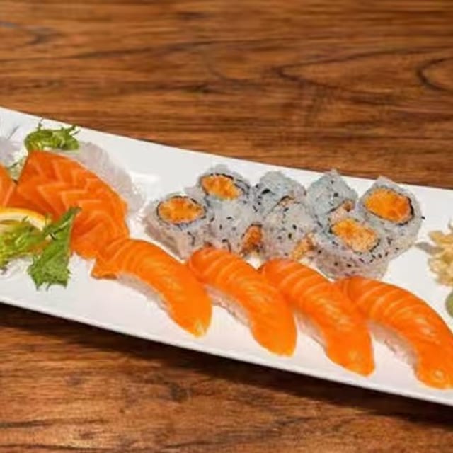 Salmon Lover Combo.