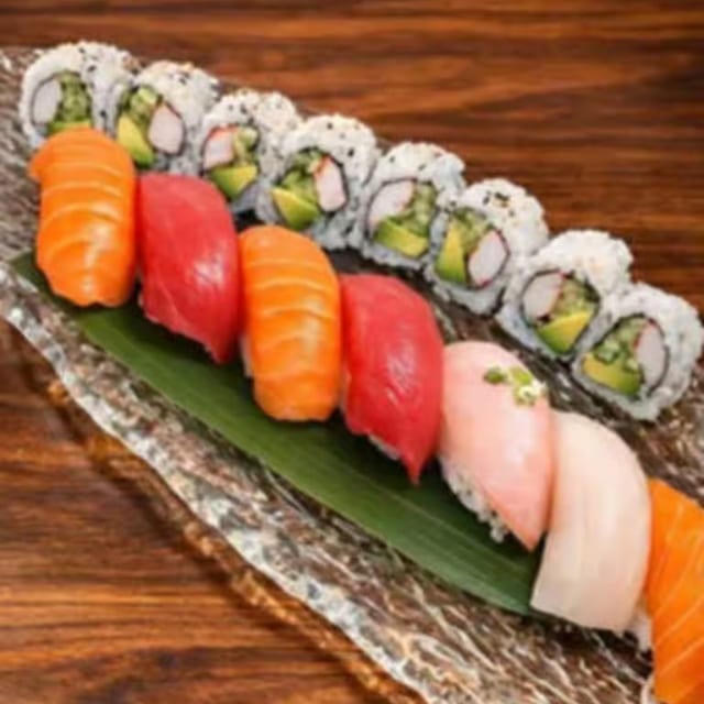 Sushi Combo.